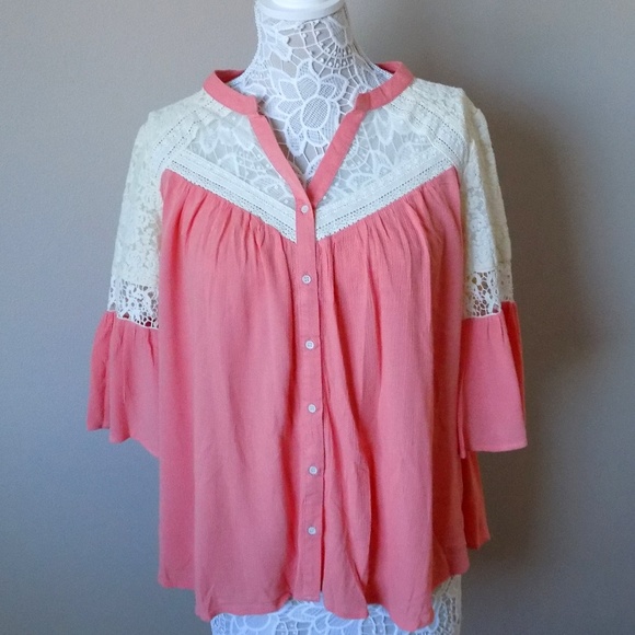 Lace Top Bell Sleeves Umgee - Picture 2 of 8